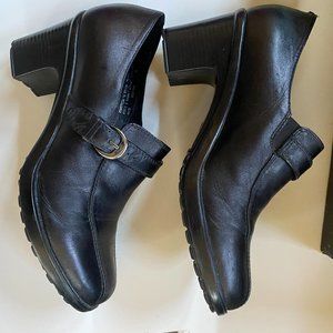 Dansko Norah Black Pull Up